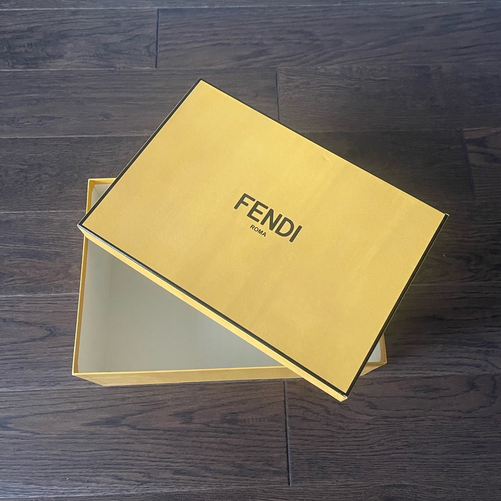 Authentic Fendi Accessory/ Storage Box - Picture 5 of 12